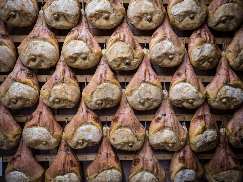 prodotti tipici della valle d'aosta Jambon de Bosses