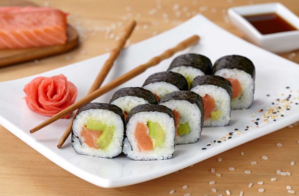 international-sushi-day-hosomaki