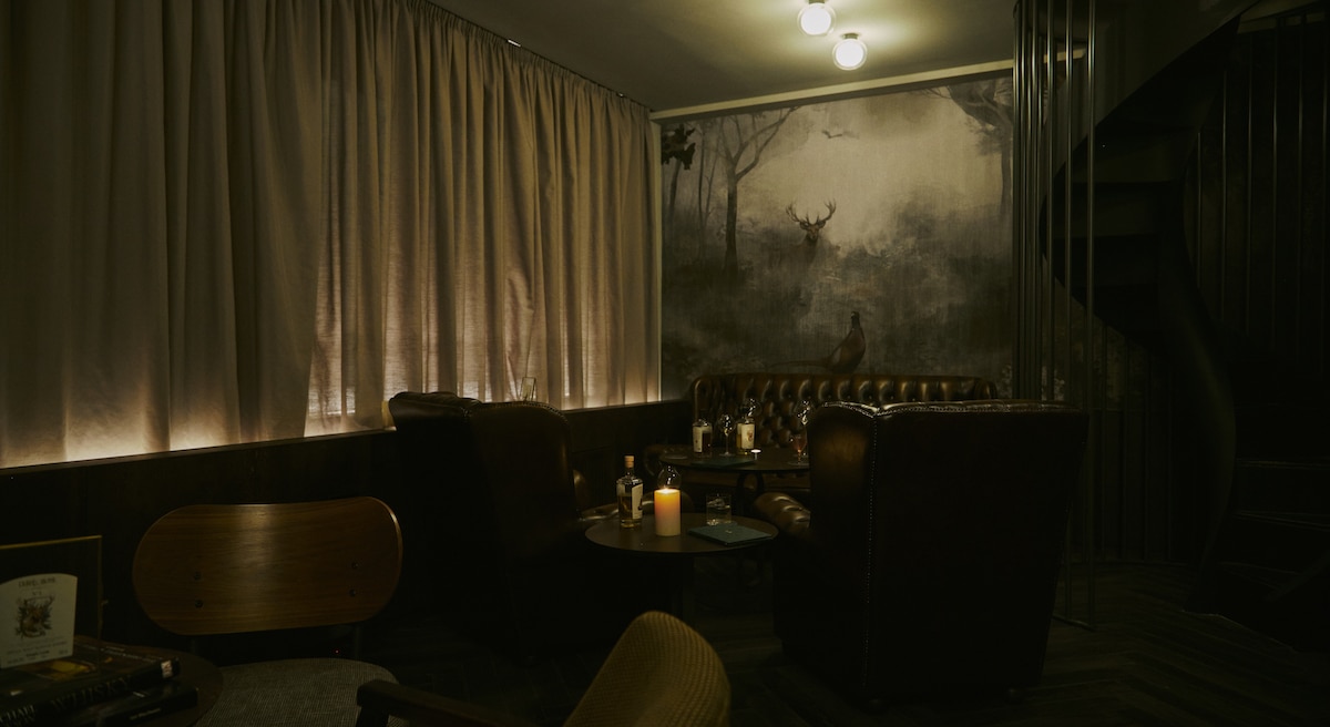 Dream House whisky club milano