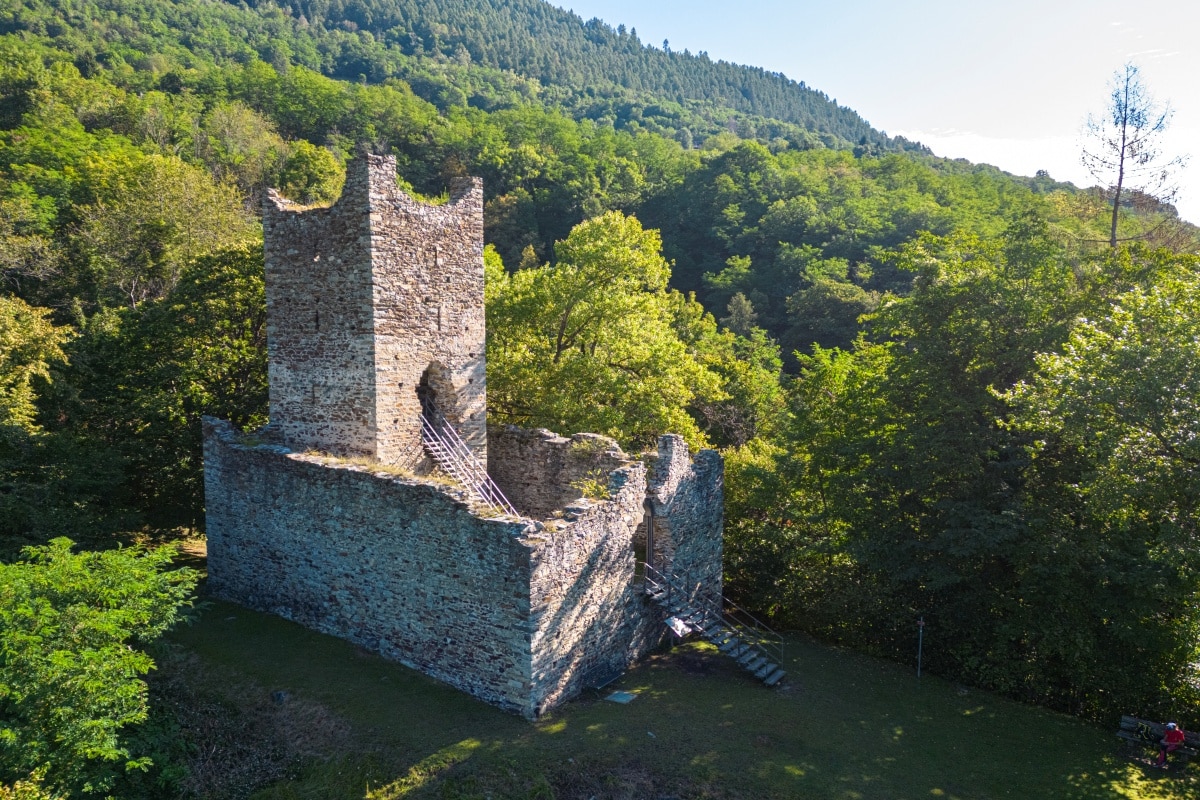 AlpiRetiche_MontagnaInValtellina_CastelloDiMancapane