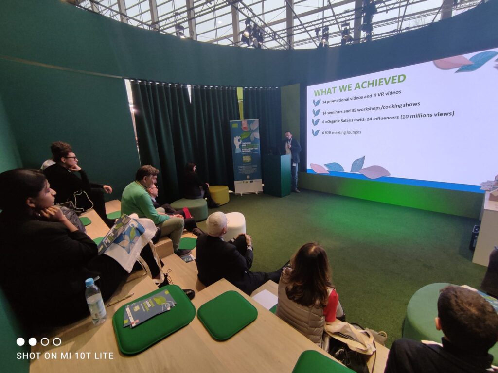 conferenza stampa bio