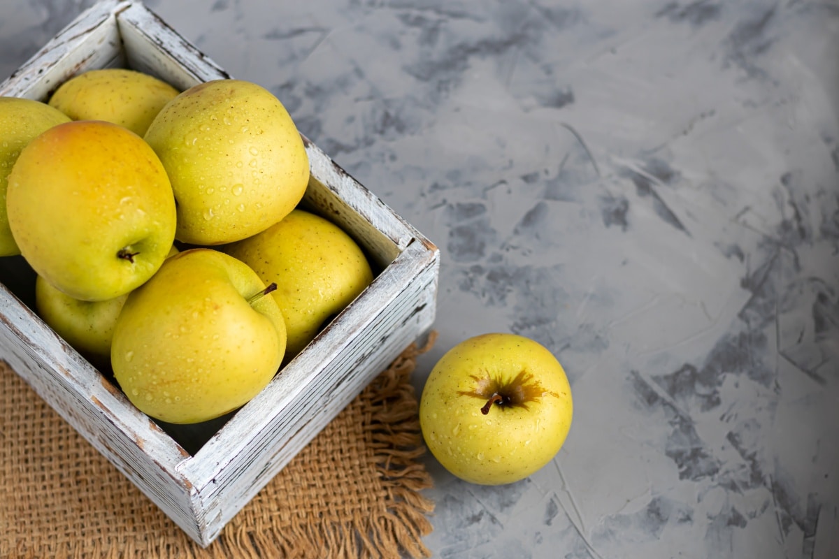 mele-golden-delicious