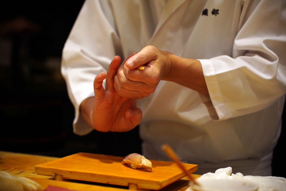 Hirotoshi Ogawa sushi Hirotoshi Ogawa sushi