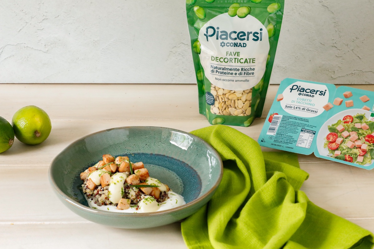 bowl-proteica-tacchino-fave-quinoa