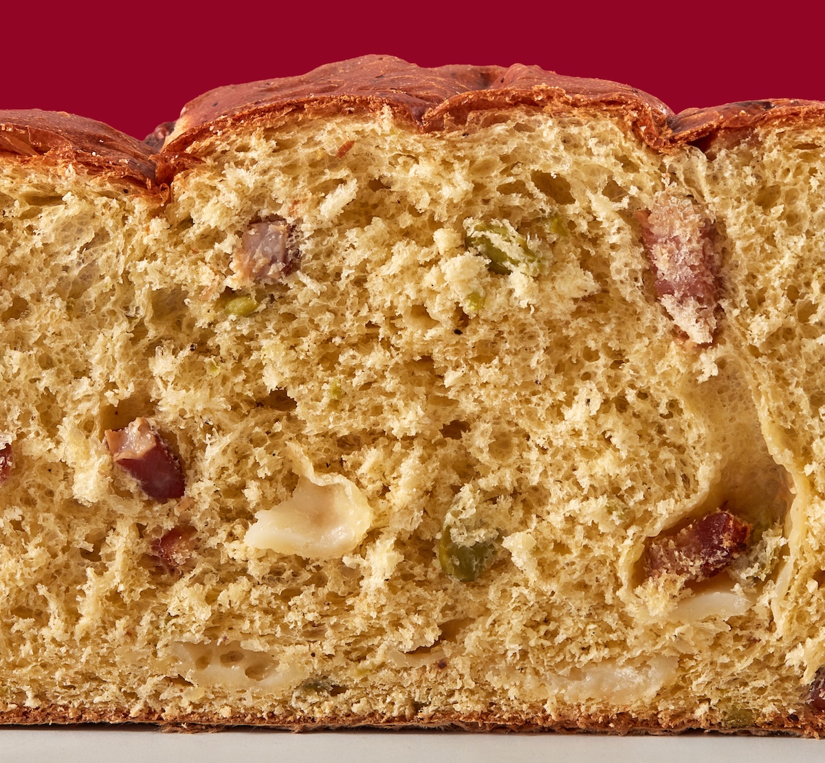 Colomba salata fave, pecorino, pancetta