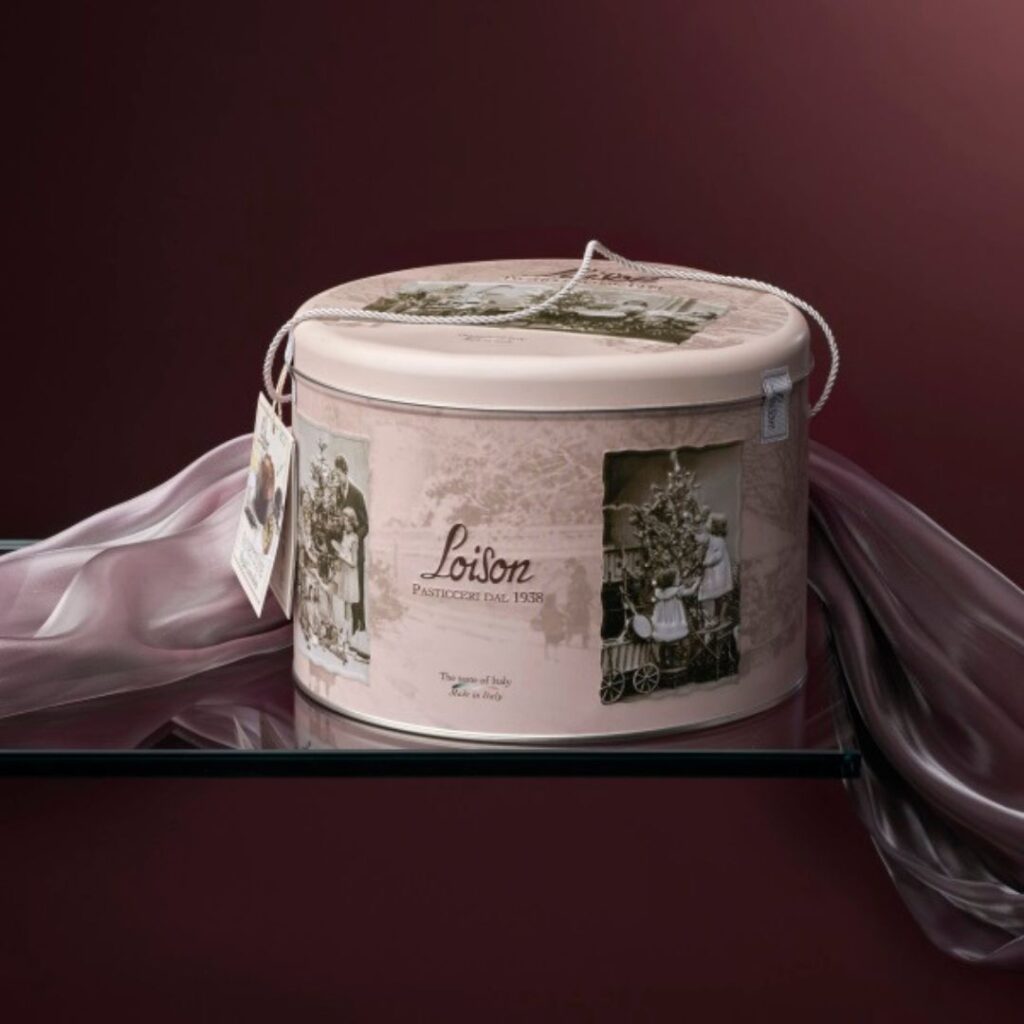 Latta Loison 2015 rosa antico con cartoline del primo Novecento