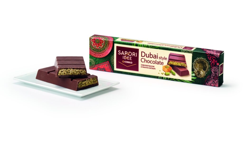 Tavoletta Dubai Style Chocolate Sapori&Idee Conad con pistacchi e pasta kataifi